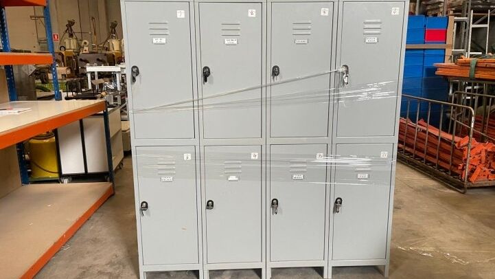 - METAL LOCKERS